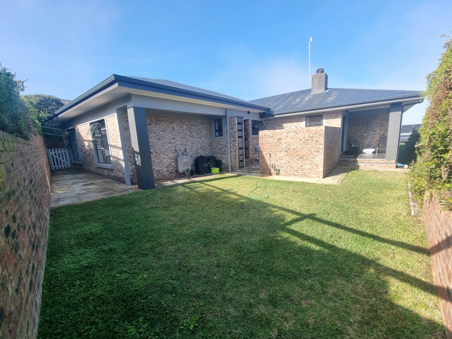 3 Bedroom Property for Sale in Dana Bay Western Cape